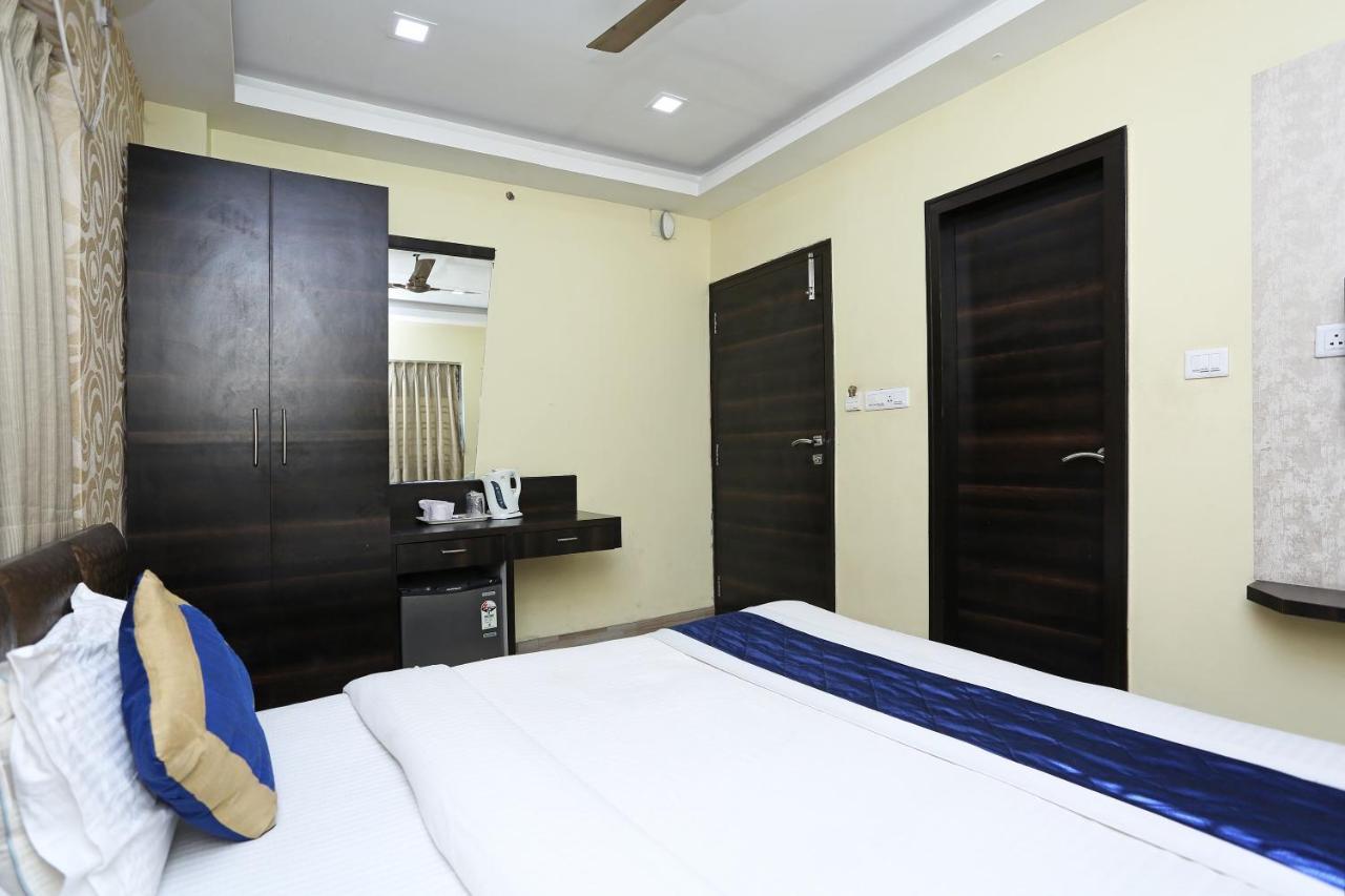 Oyo 7790 Hotel Royal Height Колката Екстер'єр фото